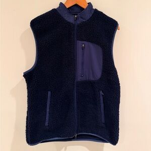Men’s Johnnie-O Sherpa Vest Navy - in Twilight